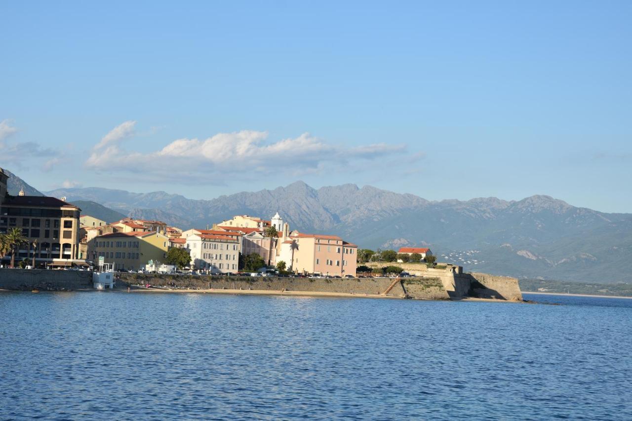 Magnifique Appartement Avec Balcon Vue Mer A L'Entree D'Ajaccio Ajaccio (Corsica) Exterior foto